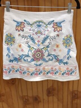 Blu Pepper White Mini Skirt with Multicolor Floral Embroidery